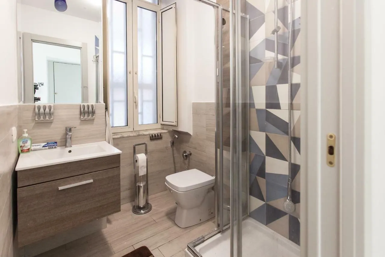 CASASÙ - appartamento con terrazzo al Vomero Napoli