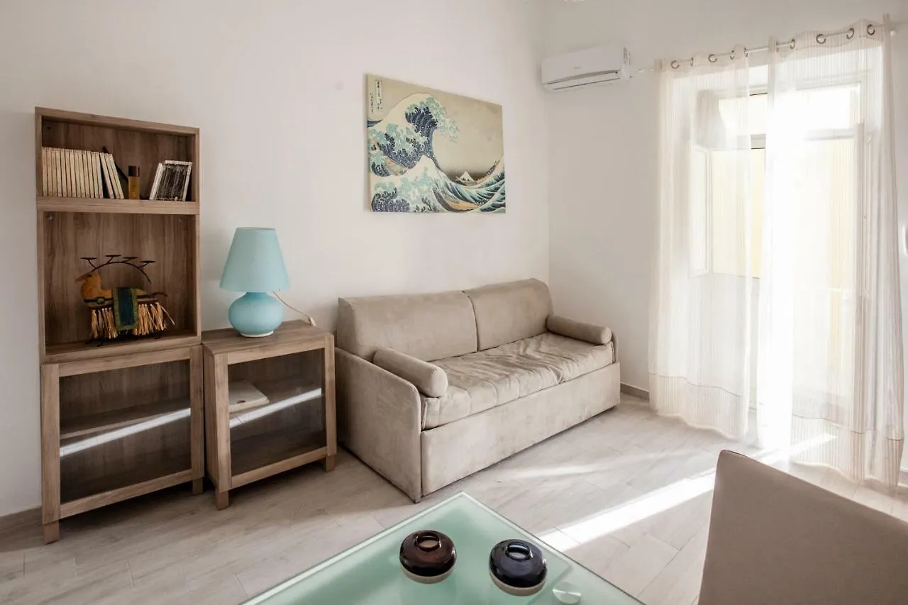 CASASÙ - appartamento con terrazzo al Vomero Napoli